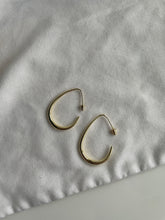 Load image into Gallery viewer, Can't Be Me Hoops