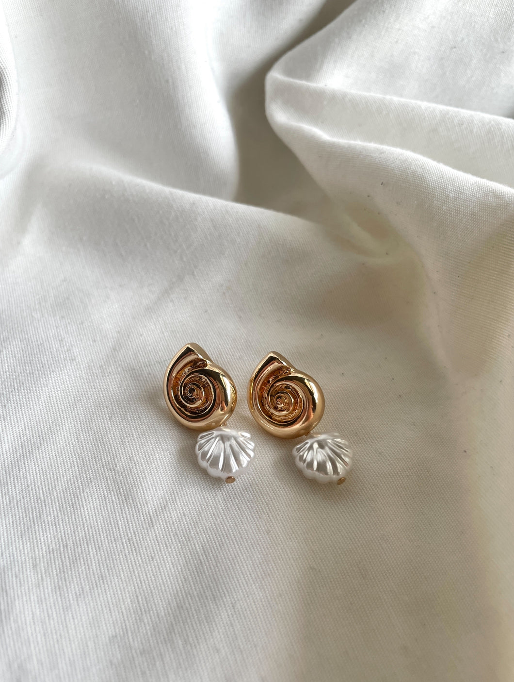 Conch You Feel the Love Drop Earrings